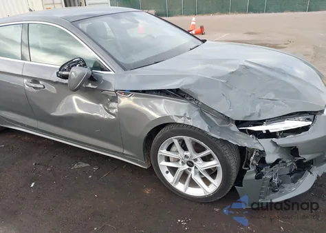 2024 Audi A5 Sportback Premium Plus 45 Tfsi Quattro S Tronic z USA, uszkodzony, nr VIN WAUFACF59RA083184